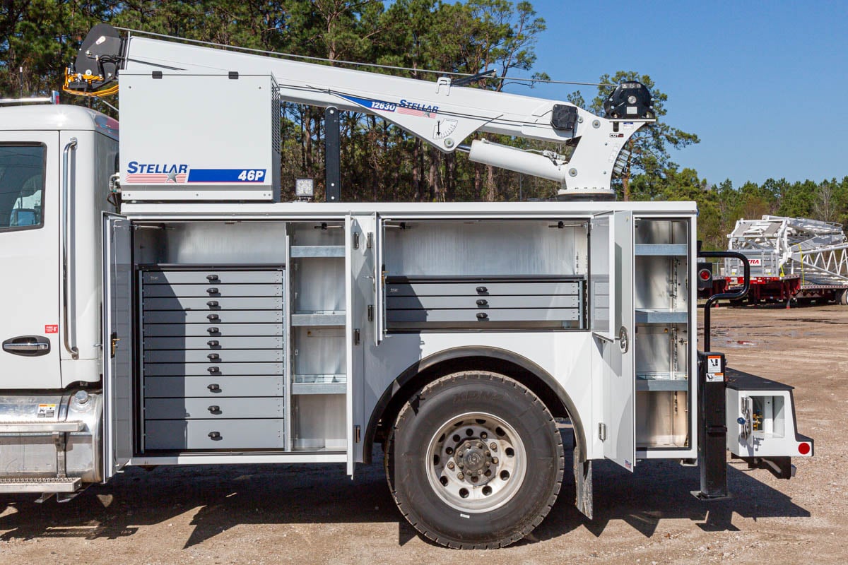 New Stellar 12630 TMAX 2-11 service body on New Kenworth T280